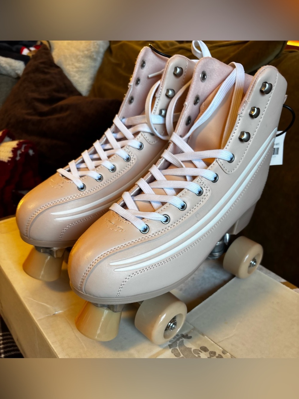 NWT Altard State Blush Pink Cream Stripes Roller Skates Size 9